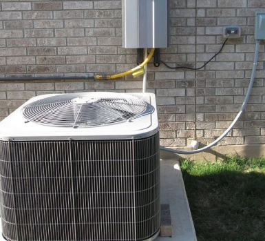 Photo of the type of residential HVAC installations worked on at JEM in the DeLand and Apopka area.